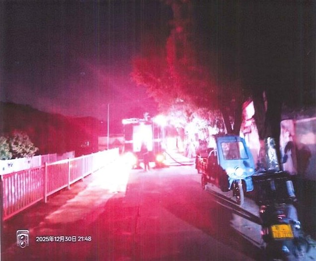 广东观音山森林公园内违反多种法规,存在多重