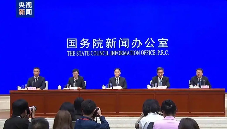 住建部:4楼及以上住宅都要加装电梯