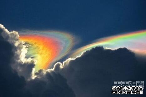 十大罕见天气奇观 地球就是喜欢和我们开玩笑