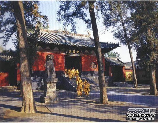 盘点中国十大著名寺庙：历经千年 屹立不倒